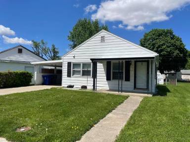 Main picture of 1414 W Broadway St