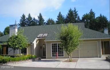 Main picture of 9105 SW Monterey Pl