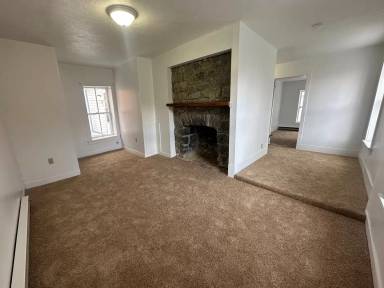 Main picture of 5290 Main St