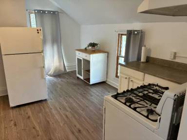 Main picture of 1801 College Ave SE