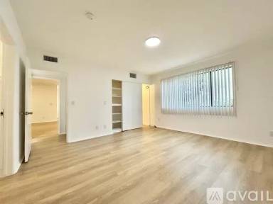 Main picture of 2038 S Bentley Ave