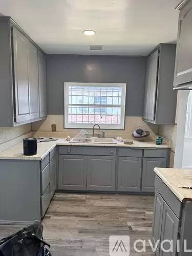 Main picture of 613 S Essey Ave