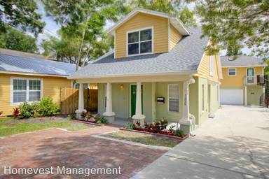 Main picture of 1220 E Gore St