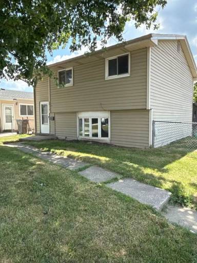 Main picture of 20110 Abrahm St