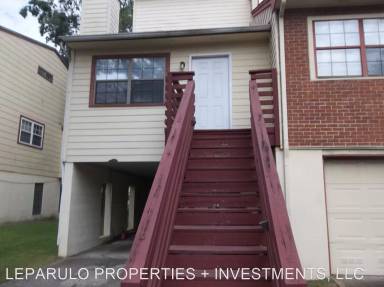 Main picture of 1346 Warrior Way