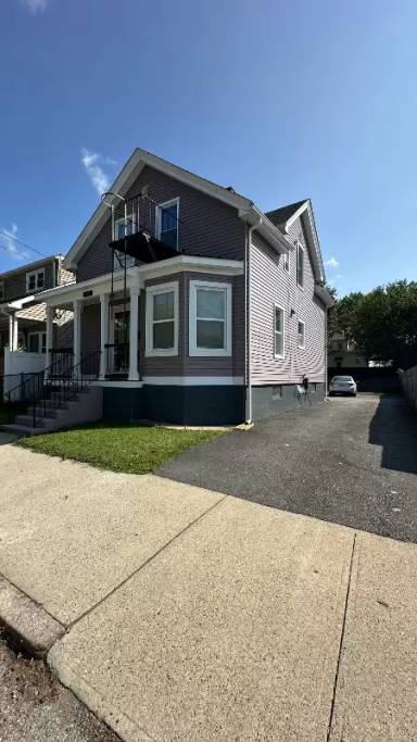 Main picture of 227 Unit St