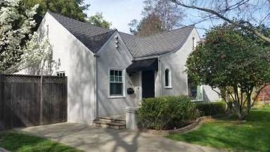 Main picture of 364 35th St
