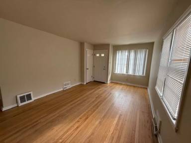 Main picture of 9732 W Lincoln Ave