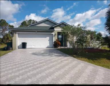 Main picture of 135 Aurelia Ct