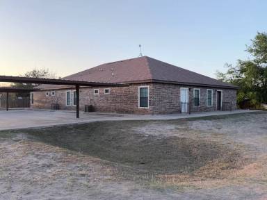 Main picture of 7005 Venus Dr