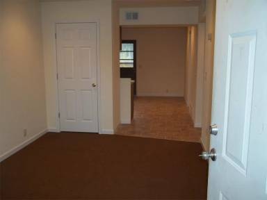 Main picture of 709 E Culton St