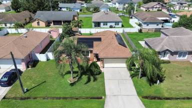Main picture of 852 Marquis Ct