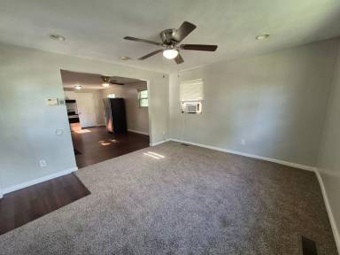 Main picture of 848 Clarkson Ave