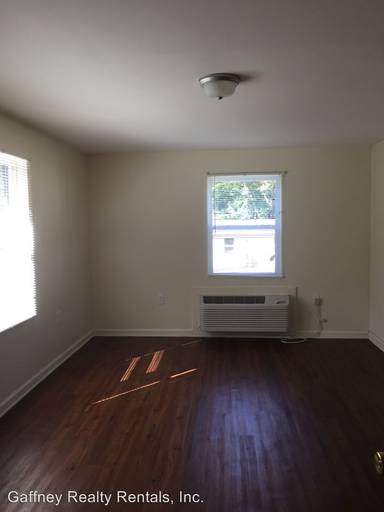 Main picture of Chandler Oaks Apartments