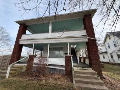 Main picture of 902904 S Limestone St