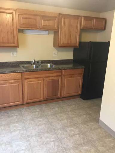 Main picture of 174-180 Polk St