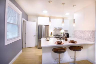 Main picture of 1631 Sacramento