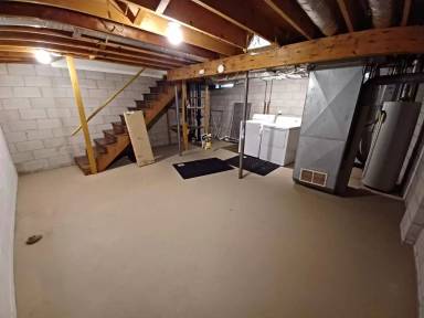 Main picture of 3727 Parkway Blvd