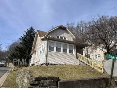 Main picture of 2080 Manister Ct