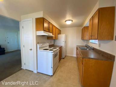 Main picture of 115 N Kimball St