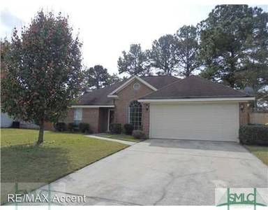 Main picture of 11 Chamois Ct