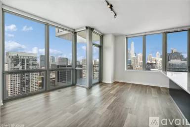 Main picture of 460 W Huron St
