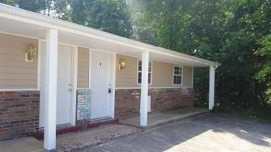 Main picture of 425 Alma Ln