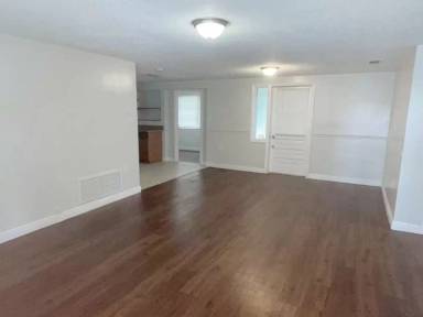 Main picture of 7411 Potomac Dr