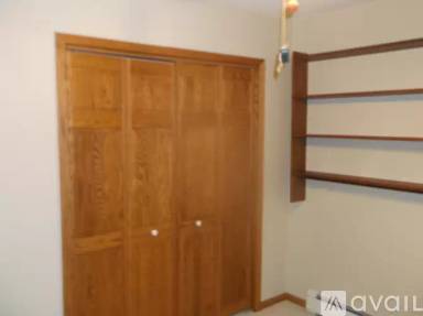 Main picture of 520 Ringland Rd