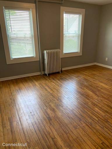 Main picture of 34 Beacon St