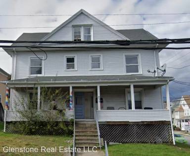 Main picture of 875 Bank St
