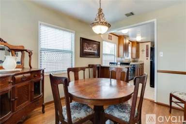 Main picture of 3803 Stevely Ave