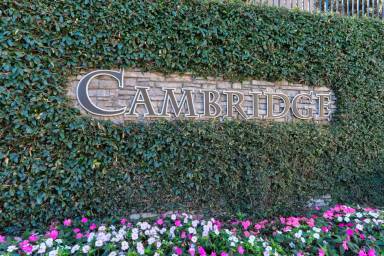 Main picture of 400 Live Oak Way, Belmont, CA 94002