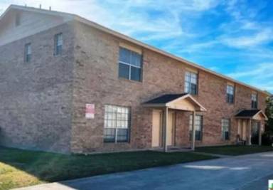Main picture of 1805 Cedarhill Dr