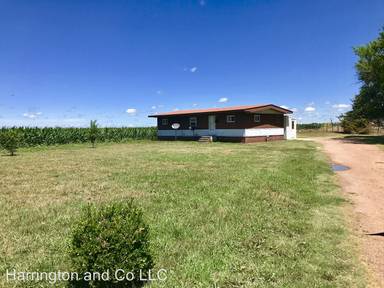 Main picture of 9000 W 1st St