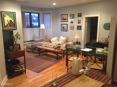 Main picture of 605 W Belmont Ave
