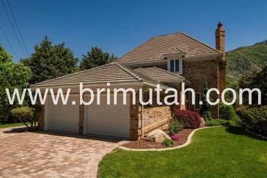 Main picture of 3 La Montagne Ln