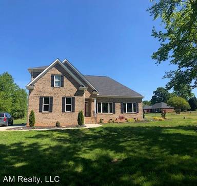 Main picture of 1025 Maremont Ct