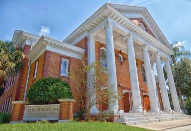 Main picture of 502 E Ross Ave