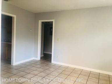 Main picture of 3251 Phyllis St