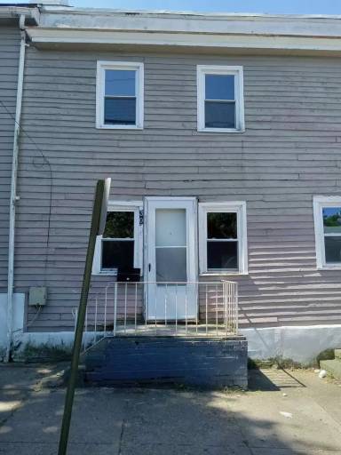 Main picture of 30-32 Washington St