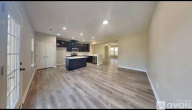 Main picture of 2019 Sage Park Dr