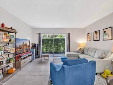 Main picture of 8335 SW 72nd Ave
