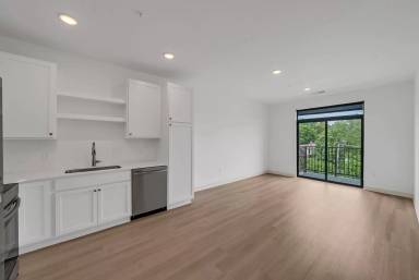 Main picture of 1148 63rd St