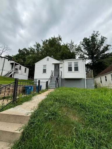 Main picture of 8804 Tyrell Dr
