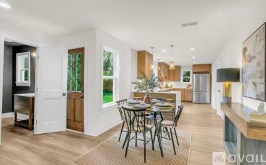 Main picture of 14 Pleasant Ridge Ave