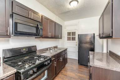 Main picture of 5244 S King Dr