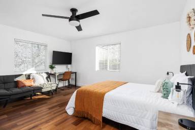 Main picture of 262 N Glenn Ave