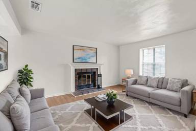 Main picture of 935 Still Harbor Cir