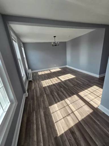 Main picture of 257 Kennedy Blvd